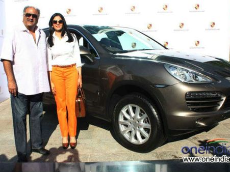 Sridevi In Neon Orange Pants