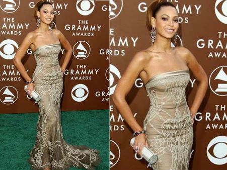 Beyonce in golden gown Beyonce in golden gown