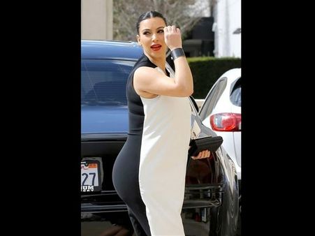 Pregnant Kim