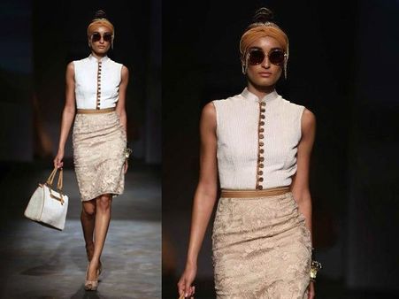 Shantanu n Nikhil: White Shirt n Blouse