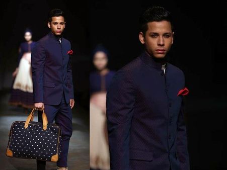 Shantanu n Nikhil: Navy Blue Suit