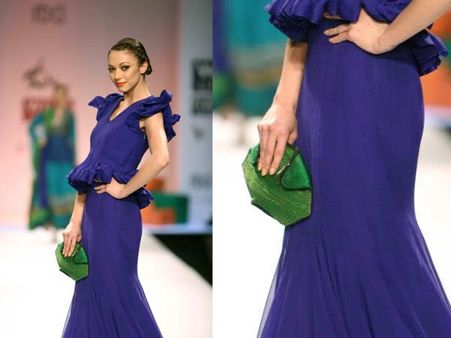 Hexagonal Green Clutch