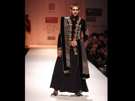 Short Sherwani