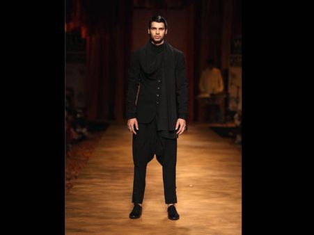 Short Kurta With Jodhpuris