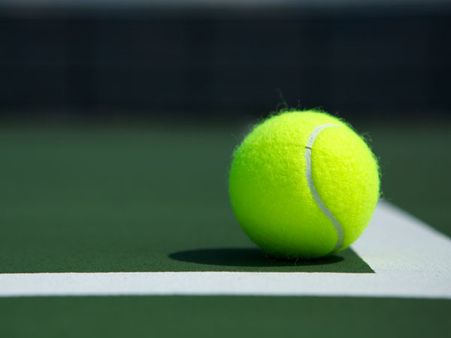 Tennis ball