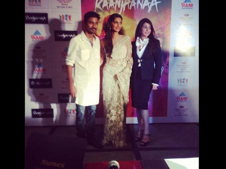 Sonam Kapoor In Shehla Khan Saree