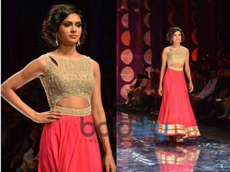 Pink Scooped Waist Outfit