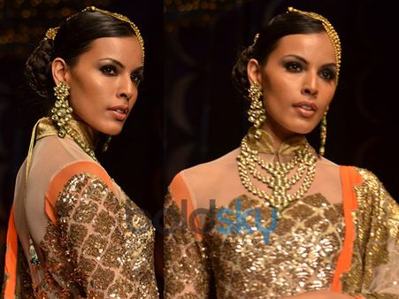 Layered Necklace On Lace