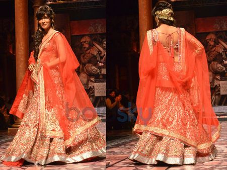 Red Lehenga Red Lehenga