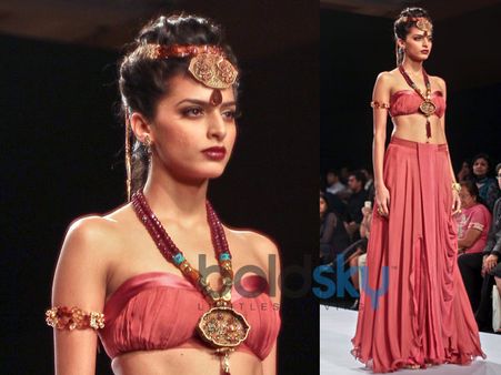 Maroon Beads n Rustic Gold