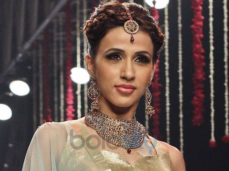 Diamond and Ruby Rani Haar