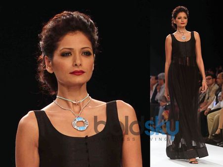 Sky Blue Hooped Pendant