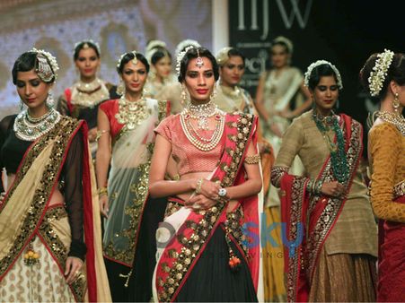 Strings Of Pearls Strings Of Pearls