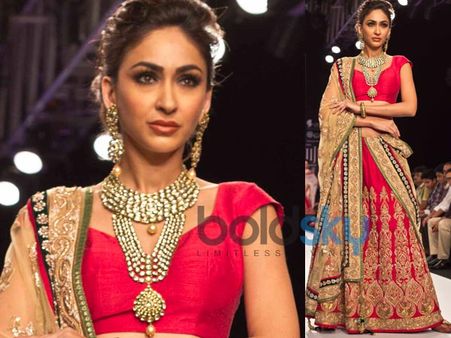 S-Shaped Earrings S-Shaped Earrings