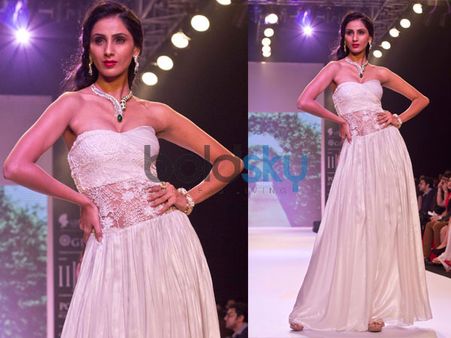 Emerald Snake Necklace Emerald Snake Necklace