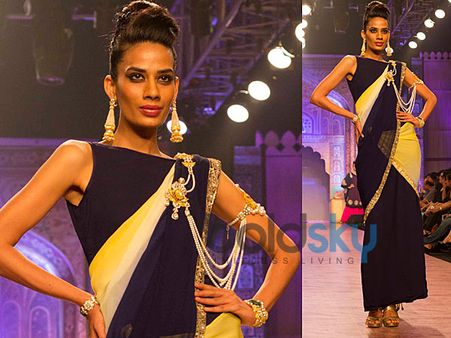 Connected Brooch n Bajubandh