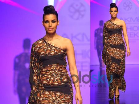 Black Single Shoulder Kaftan Black Single Shoulder Kaftan