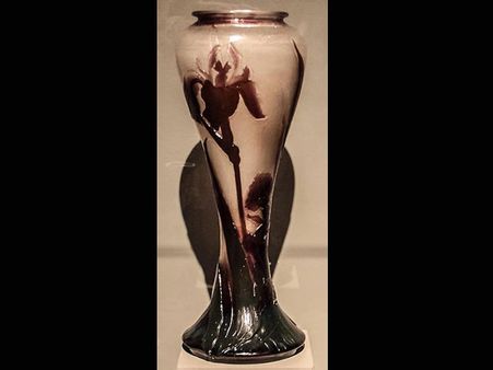 Art vase