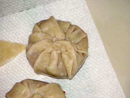 Momos Momos