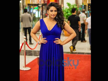  Ragini Dwivedi