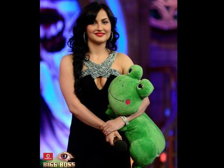 Deep Neck Cuts Deep Neck Cuts