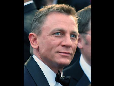 Daniel Craig