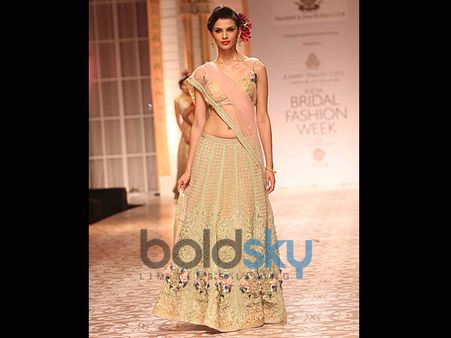 Golden Lehenga Golden Lehenga