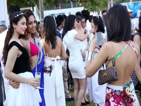 All Posing At Kingfisher Calender 2014