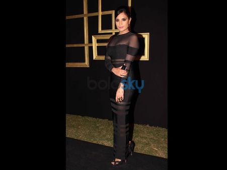 Richa Chadda: Close View