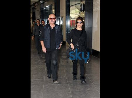 Rakesh Roshan Spotted With His Wife