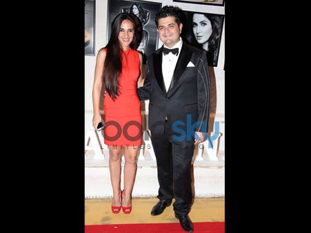 Dabboo With Tara Sharma Dabboo With Tara Sharma