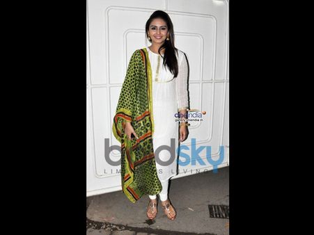 Huma Qureshi Looks Beautiful Huma Qureshi Looks Beautiful