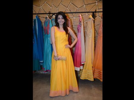 Kajal Aggarwal's Clutch