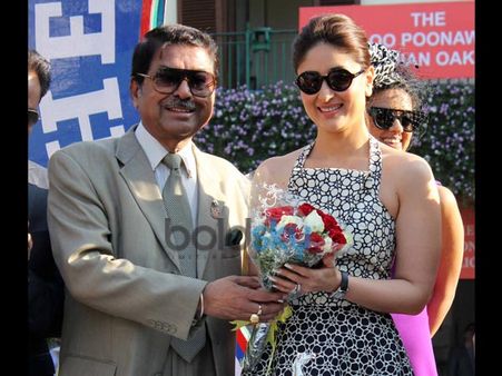 Kareena Kapoor Khan At The Mid Day Race Kareena Kapoor Khan At The Mid Day Race