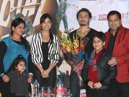 Yami & Ali Promoting Their Movie