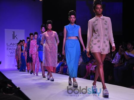 Models On The Ramp Models On The Ramp