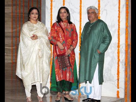 Tanvi Azmi, Shabana Azmi & Javed Akhtar Tanvi Azmi, Shabana Azmi & Javed Akhtar