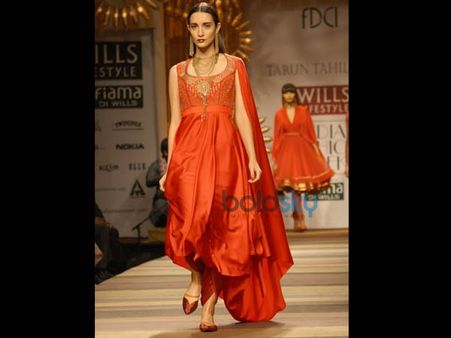 Red Silhouette Red Silhouette