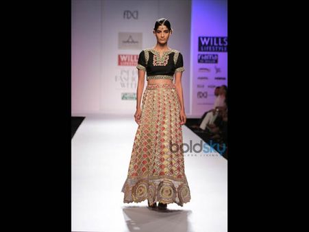 Subtle Lehengas Subtle Lehengas