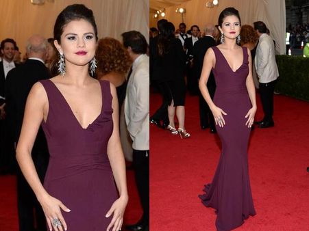 Selena Gomez In Diane von Furstenberg 