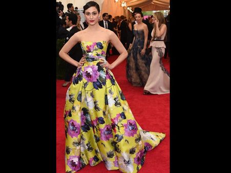 Emmy Rossum In Carolina Herrera