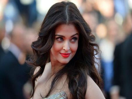Aishwarya Hairstyle
