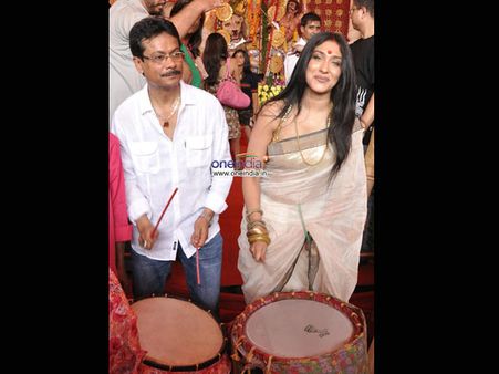 They Speak In Bengali (On Purpose)