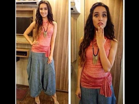 Dhoti Pants & Urvashi Kaur Top