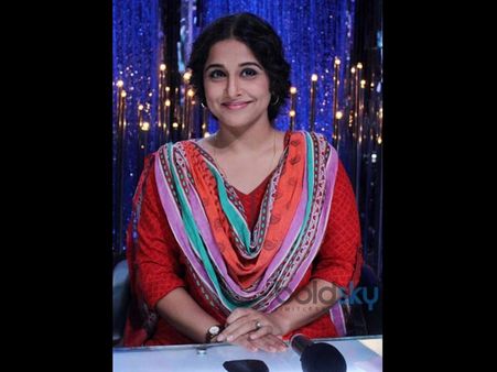 Vidya's Simple Look