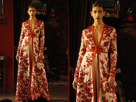 Front Open Silhouette