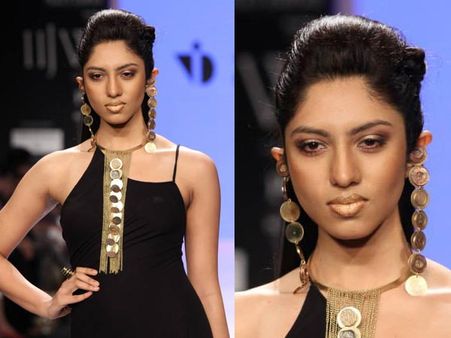 Coin & Fringe Necklace