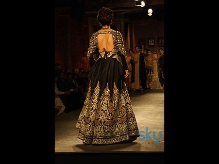 The Blue Black Outfit