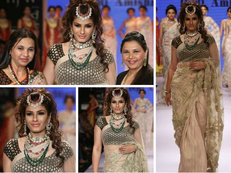 Showstopper For Dipti Amisha: Raveena Tandon