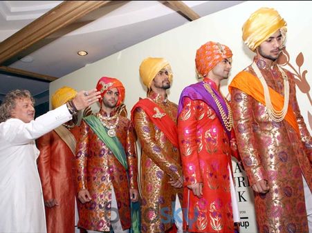 Floral Printed Bandhgalas